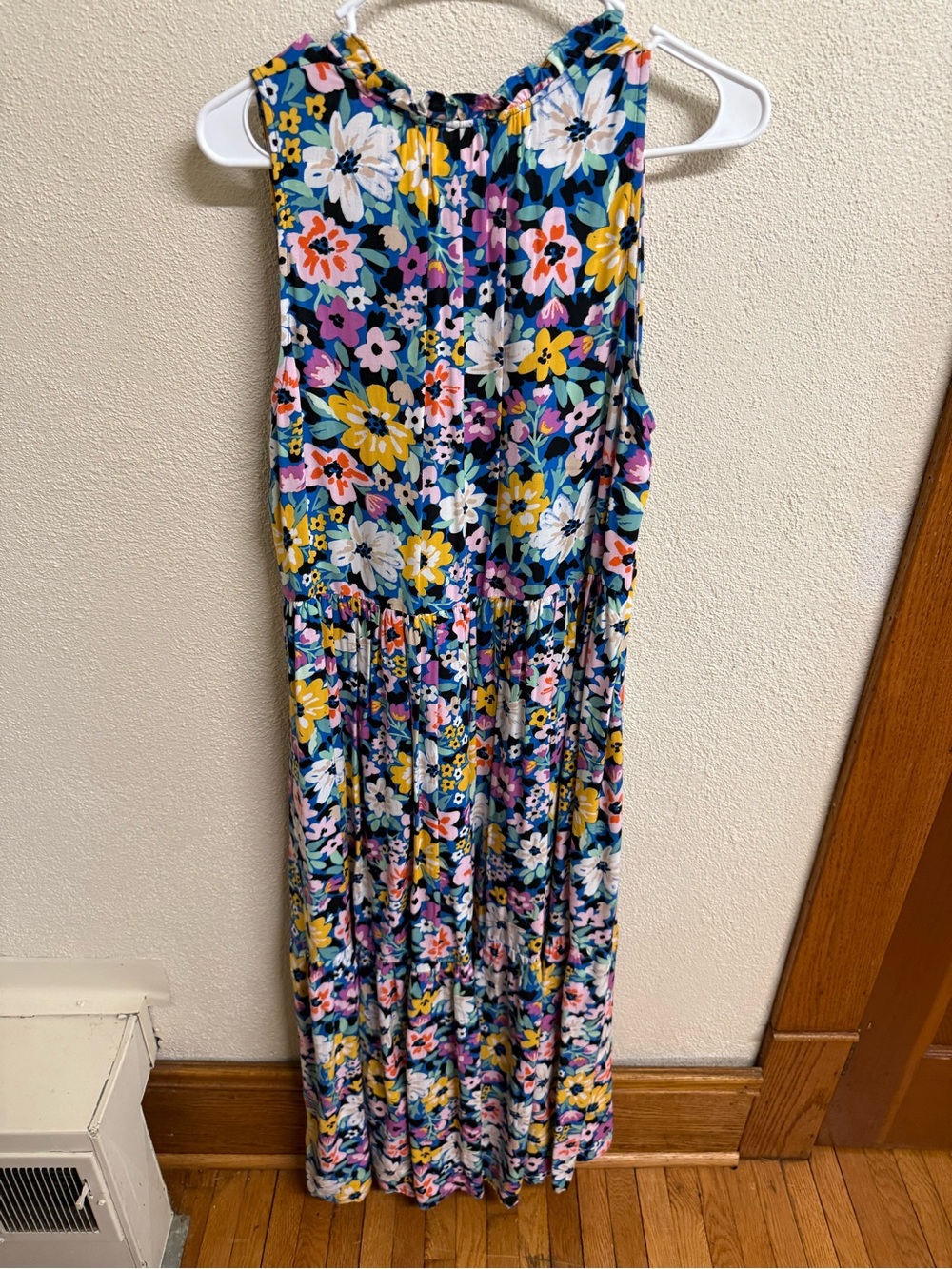 Floral V-Neck Maxi Dress in Navy with Multicolor Flowers - Picture 2 of 2